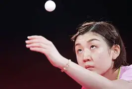 葡萄牙选手以绝技获得乒乓球女子团体金牌